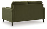 Reveon Lakes Living Room - Tampa Furniture Outlet
