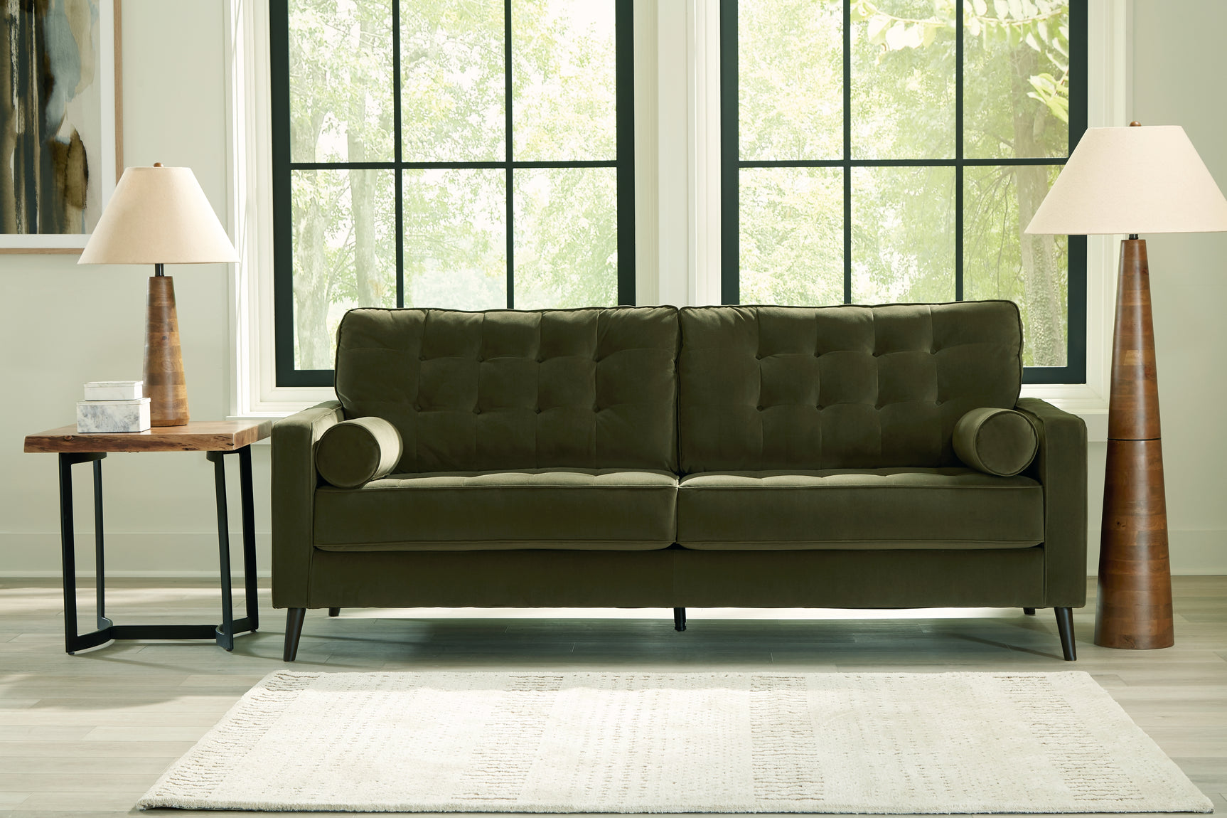 Reveon Lakes Living Room - Tampa Furniture Outlet