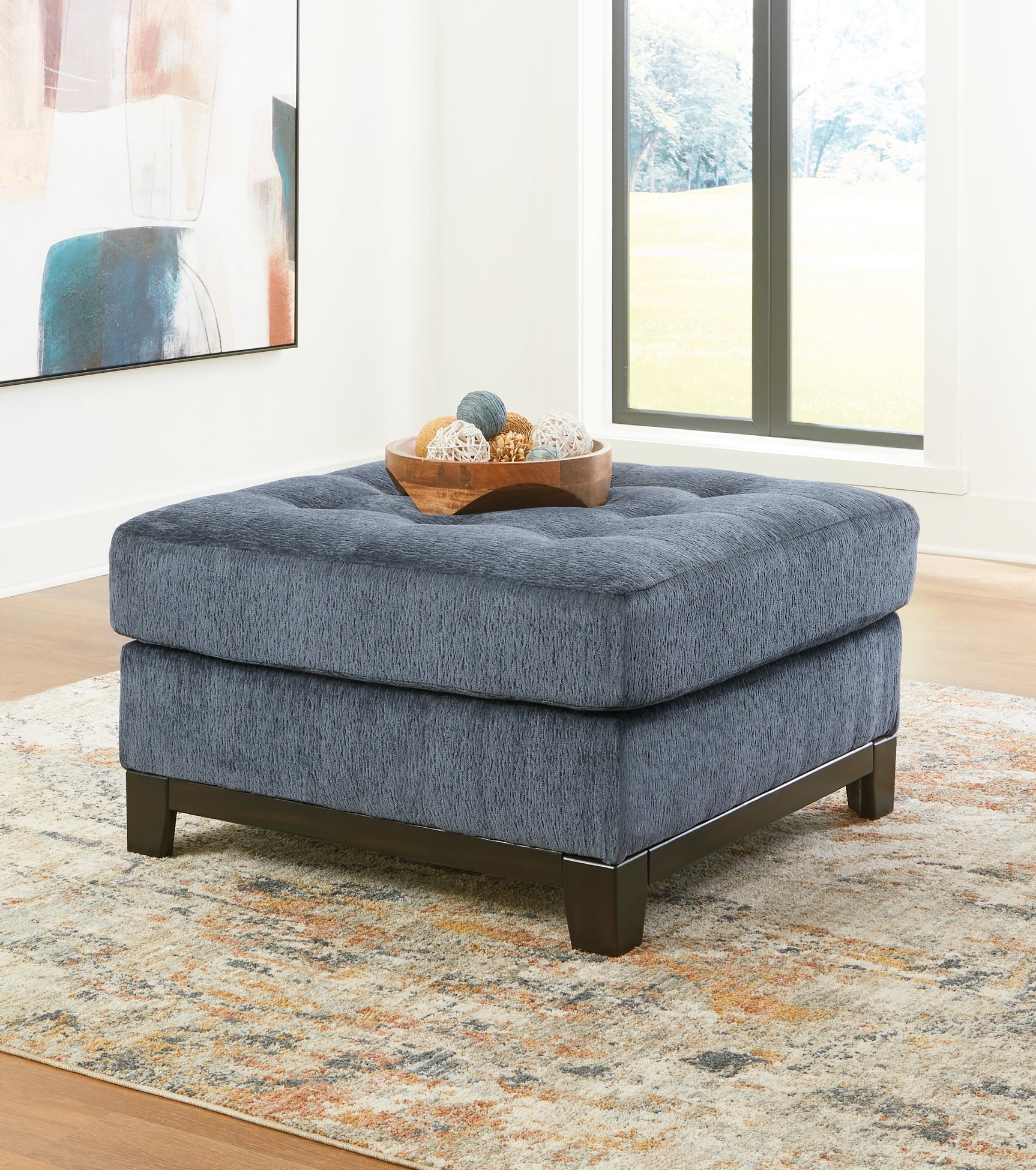 Maxon Place Living Room - Tampa Furniture Outlet