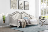 Evangeline Upholstered Twin Daybed Silver Oak - Tampa Furniture Outlet