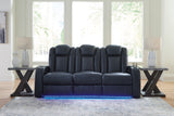 Fyne-Dyme Living Room - Tampa Furniture Outlet