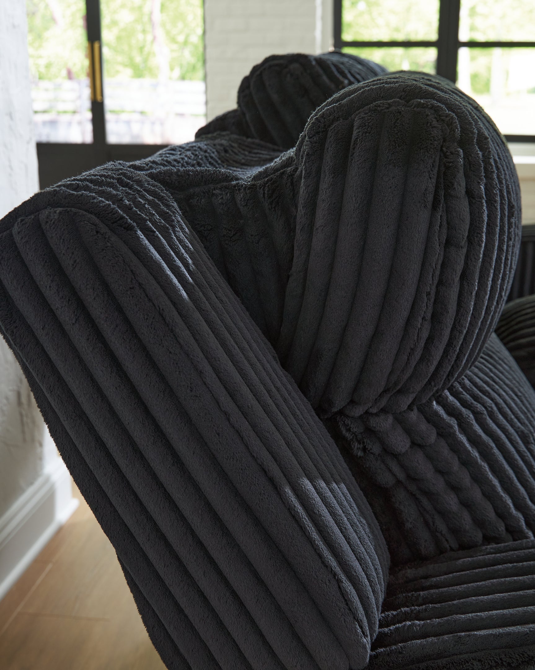 Forest Lake Living Room - Tampa Furniture Outlet