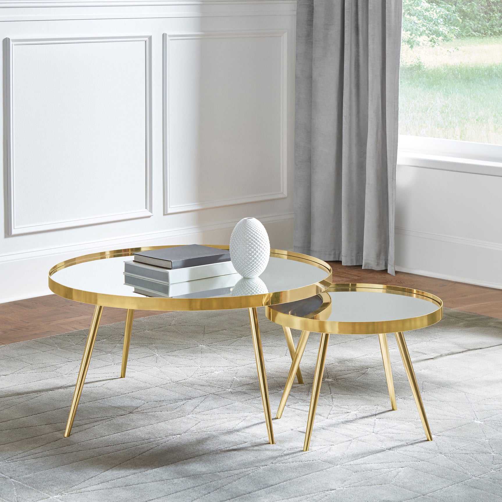 Kaelyn 2-piece Round Mirror Top Nesting Coffee Table Gold - Tampa Furniture Outlet