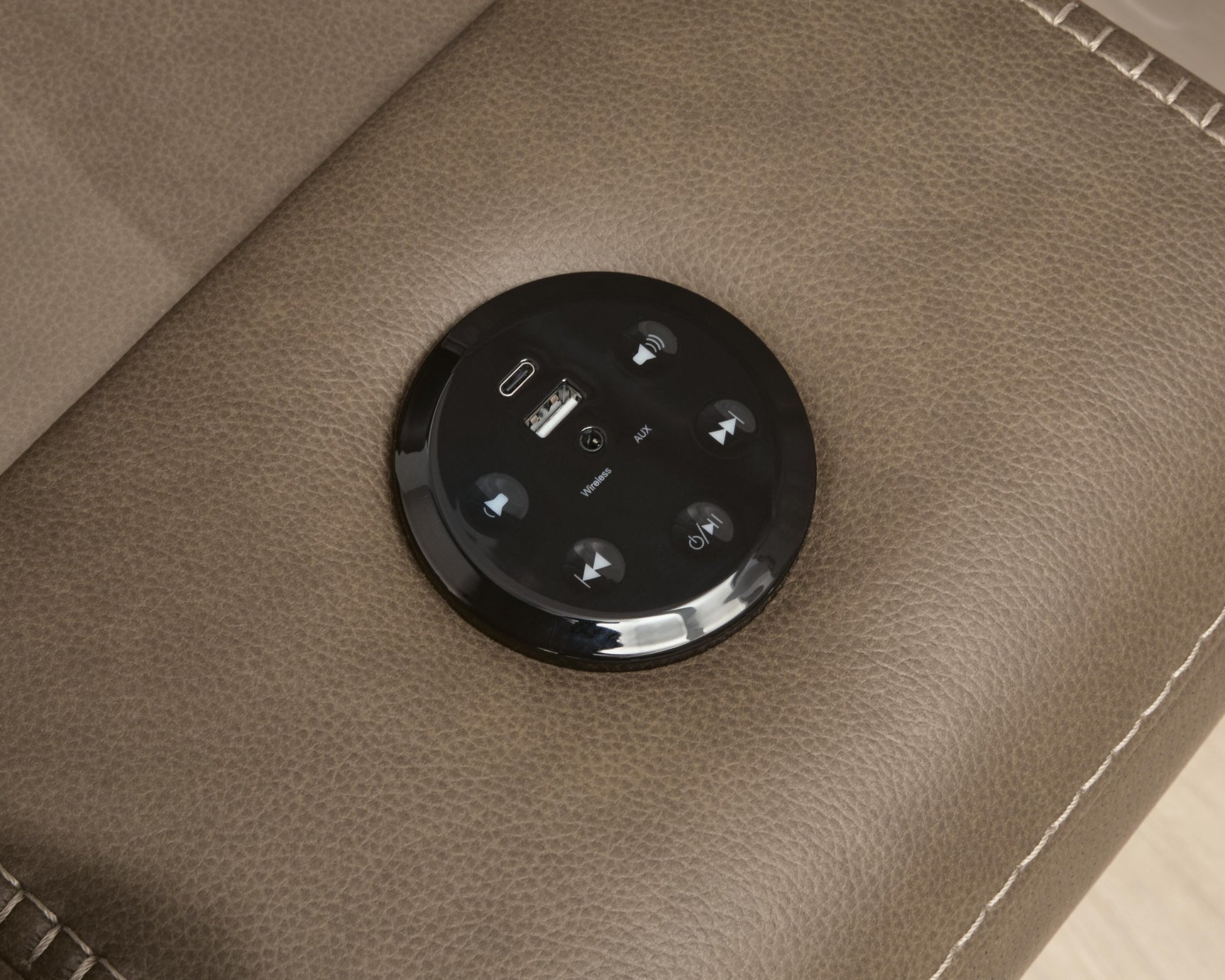 Max-Momentum Sectional - Tampa Furniture Outlet