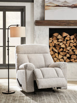 Hoyne Park Living Room - Tampa Furniture Outlet