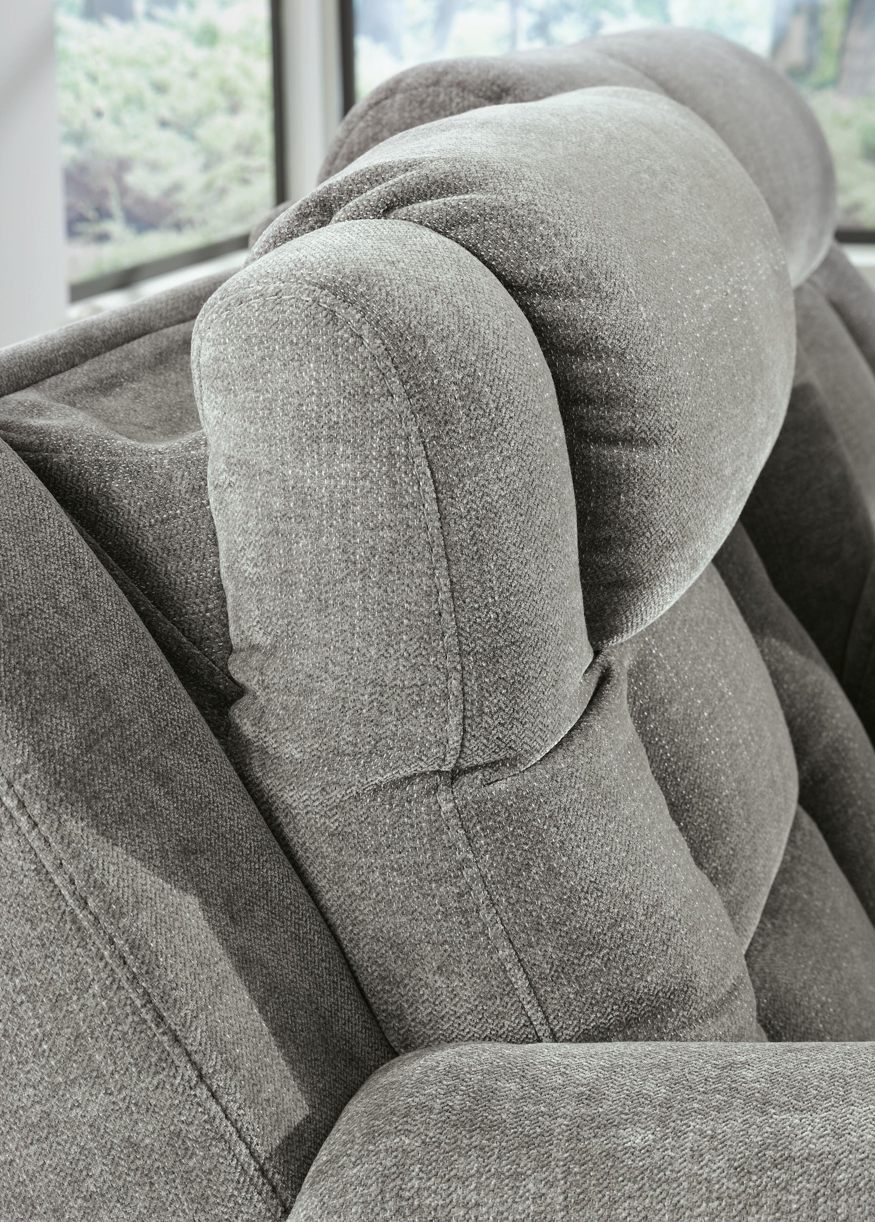 Mixed Motion Living Room - Tampa Furniture Outlet