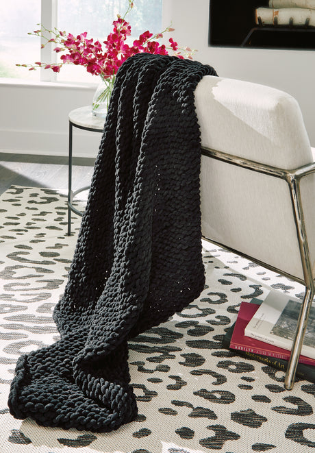Tampa Furniture Outlet - Ashley Furniture - Chaddon Throw (Set of 3) - Throw (3/CS) / Black - A1001061