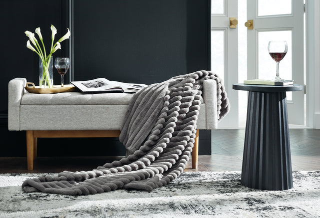 Tampa Furniture Outlet - Ashley Furniture - Alsonwell Throw (Set of 3) - Throw (3/CS) / Gray - A1001081