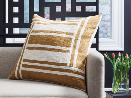 Darrman Pillows - Tampa Furniture Outlet