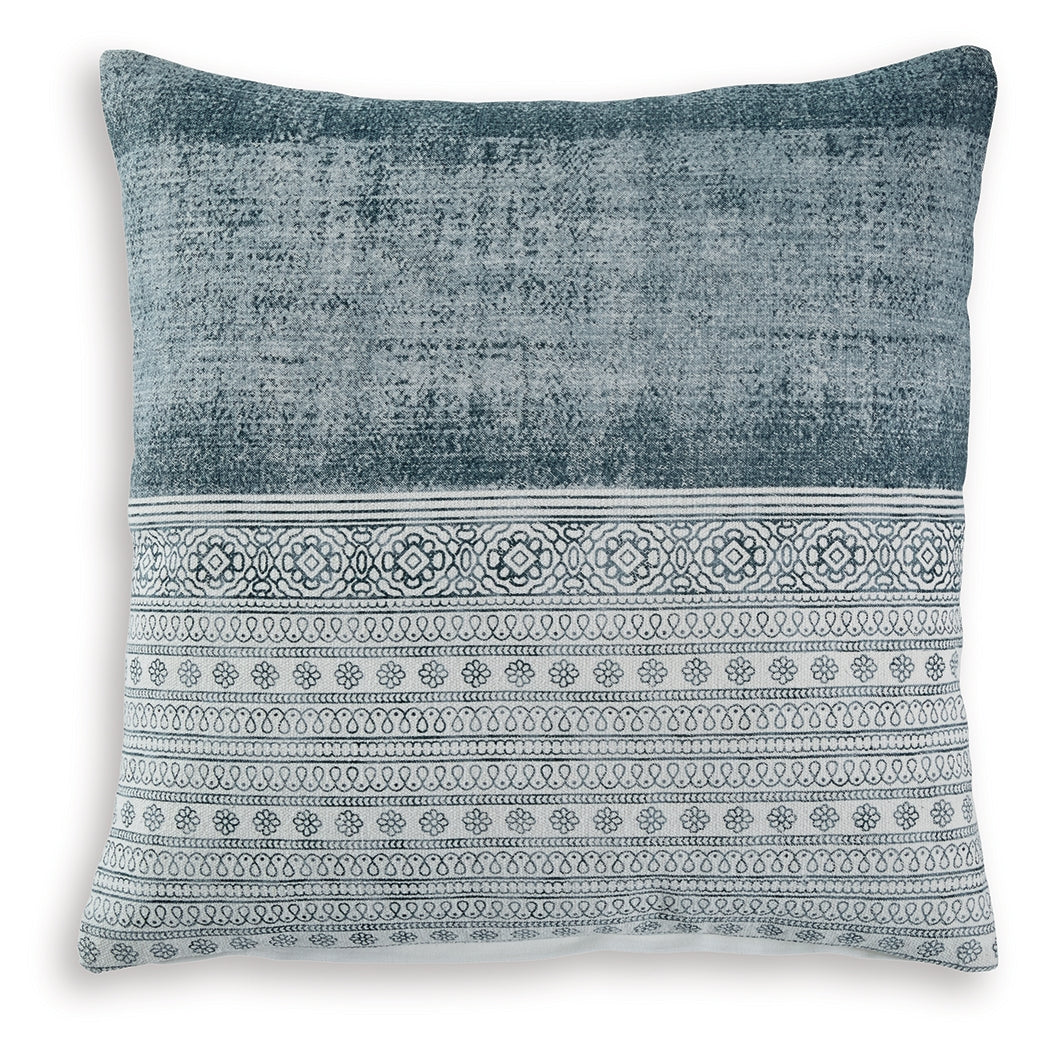 Harperville Pillows