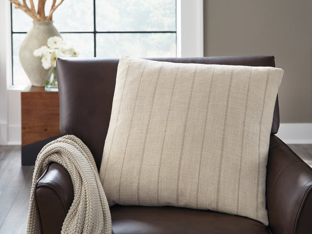 Tampa Furniture Outlet - Ashley Furniture - Valwick Pillows - Pillow (4/CS) - A1001180