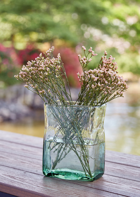 Tampa Furniture Outlet - Ashley Furniture - Taylow Vase - Vase / Green - A2000536V