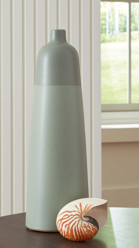 Tampa Furniture Outlet - Ashley Furniture - Peerland Vase - Vase / Sage Green - A2000656