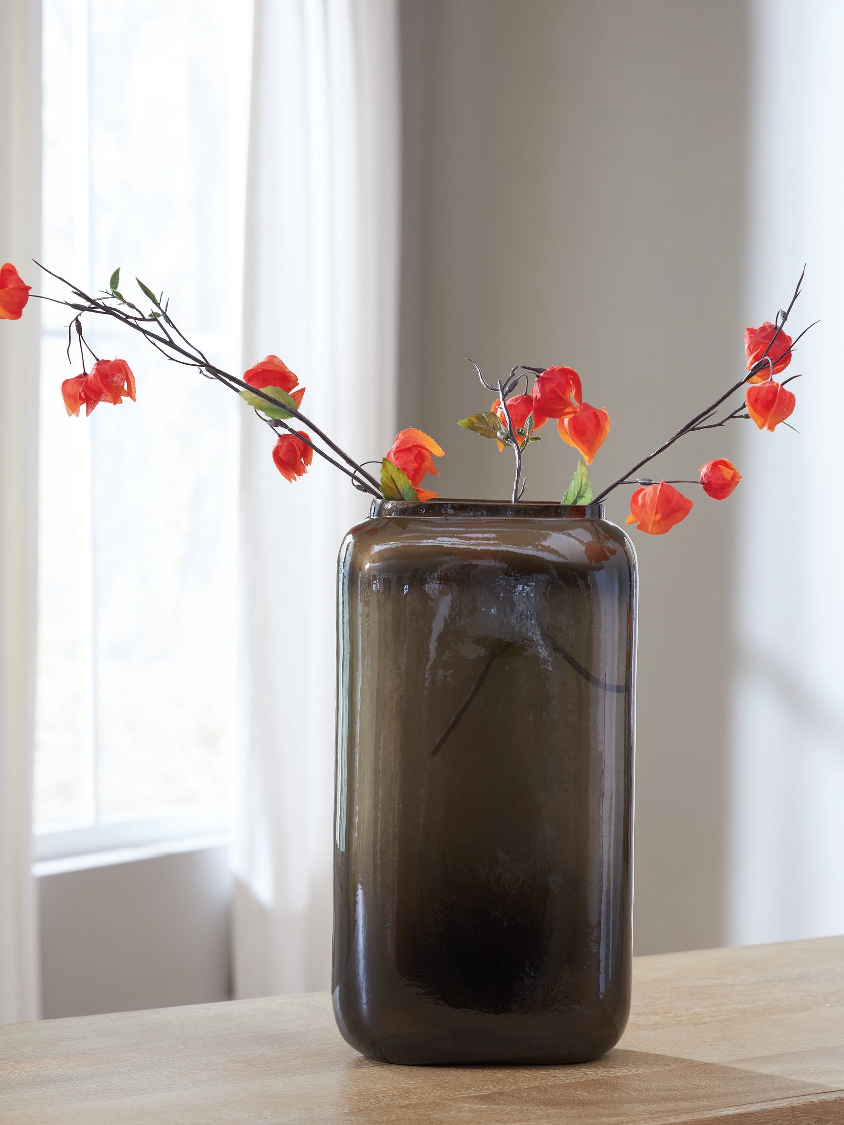 Tampa Furniture Outlet - Ashley Furniture - Sumner Vase - Vase / Gray/Gold Finish - A2000812