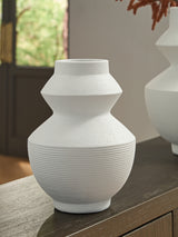 Tampa Furniture Outlet - Ashley Furniture - Naveen Vase - Vase / White - A2000870