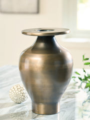 Tampa Furniture Outlet - Ashley Furniture - Fedorleigh Vase - Vase - A2000894