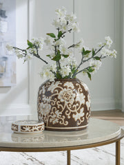 Tampa Furniture Outlet - Ashley Furniture - Adalham Jar - Jar - A2000910
