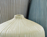 Eiderman Vase - Tampa Furniture Outlet