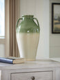 Tampa Furniture Outlet - Ashley Furniture - Andorbury Vase - Vase - A2000914