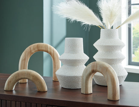 Tampa Furniture Outlet - Ashley Furniture - Maddwarth Accessory Set (Set of 5) - Accessory Set (5/CN) / White/Natural Brown - A2C00214
