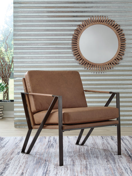 Tampa Furniture Outlet - Ashley Furniture - Garronmont Accent Chair - Accent Chair / Caramel - A3000762