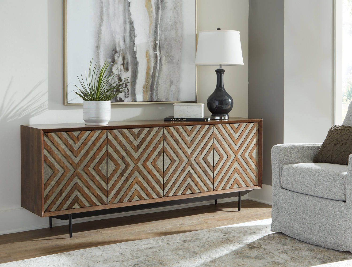 Dreggan Accent Cabinet - Brown/Gold Finish Dreggan Accent Cabinet - Brown/Gold Finish