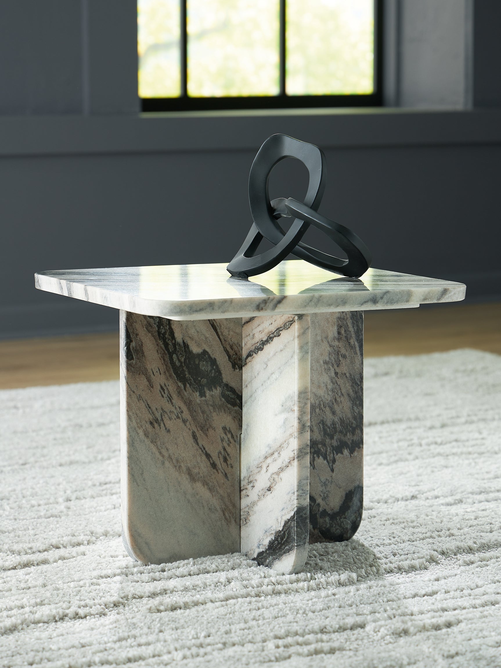 Baretton Accent Coffee Table - Tampa Furniture Outlet
