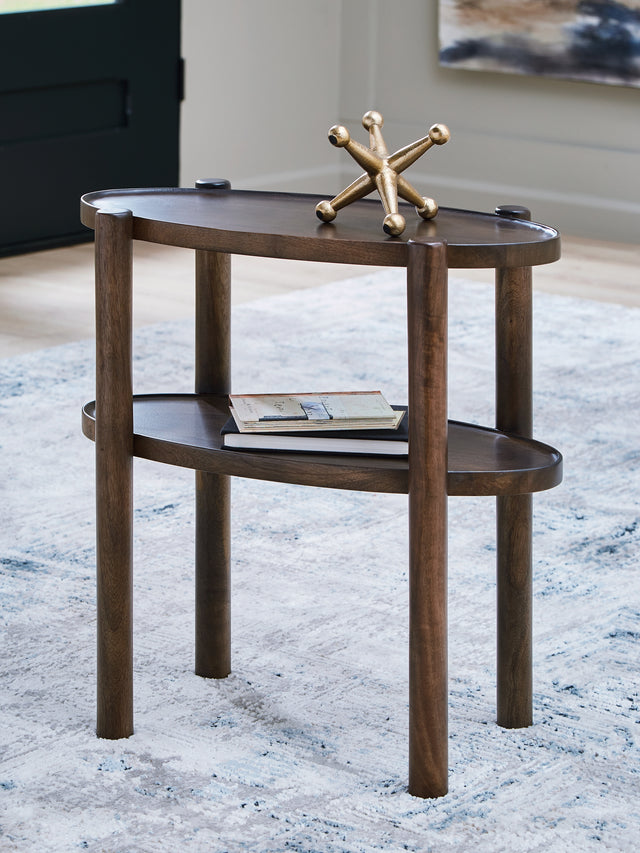 Tampa Furniture Outlet - Ashley Furniture - Wiattbury Accent Table - Accent Table - A4000714
