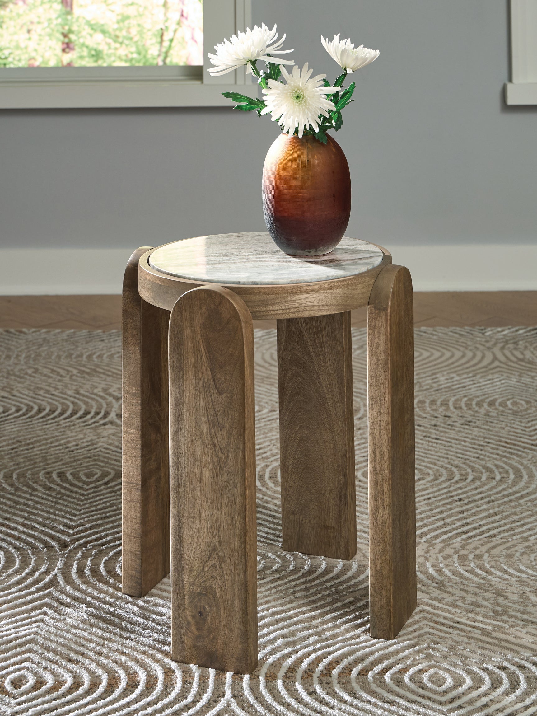 Tampa Furniture Outlet - Ashley Furniture - Gavrilley Accent Table - Accent Table / Gray/White/Brown - A4000722