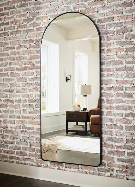 Sethall Mirror - Tampa Furniture Outlet