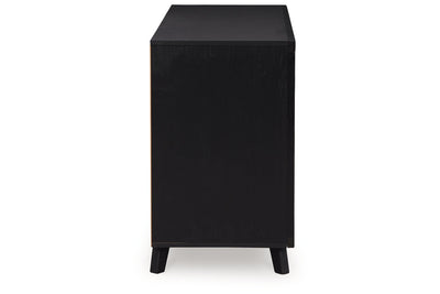 Danziar Dresser - Tampa Furniture Outlet
