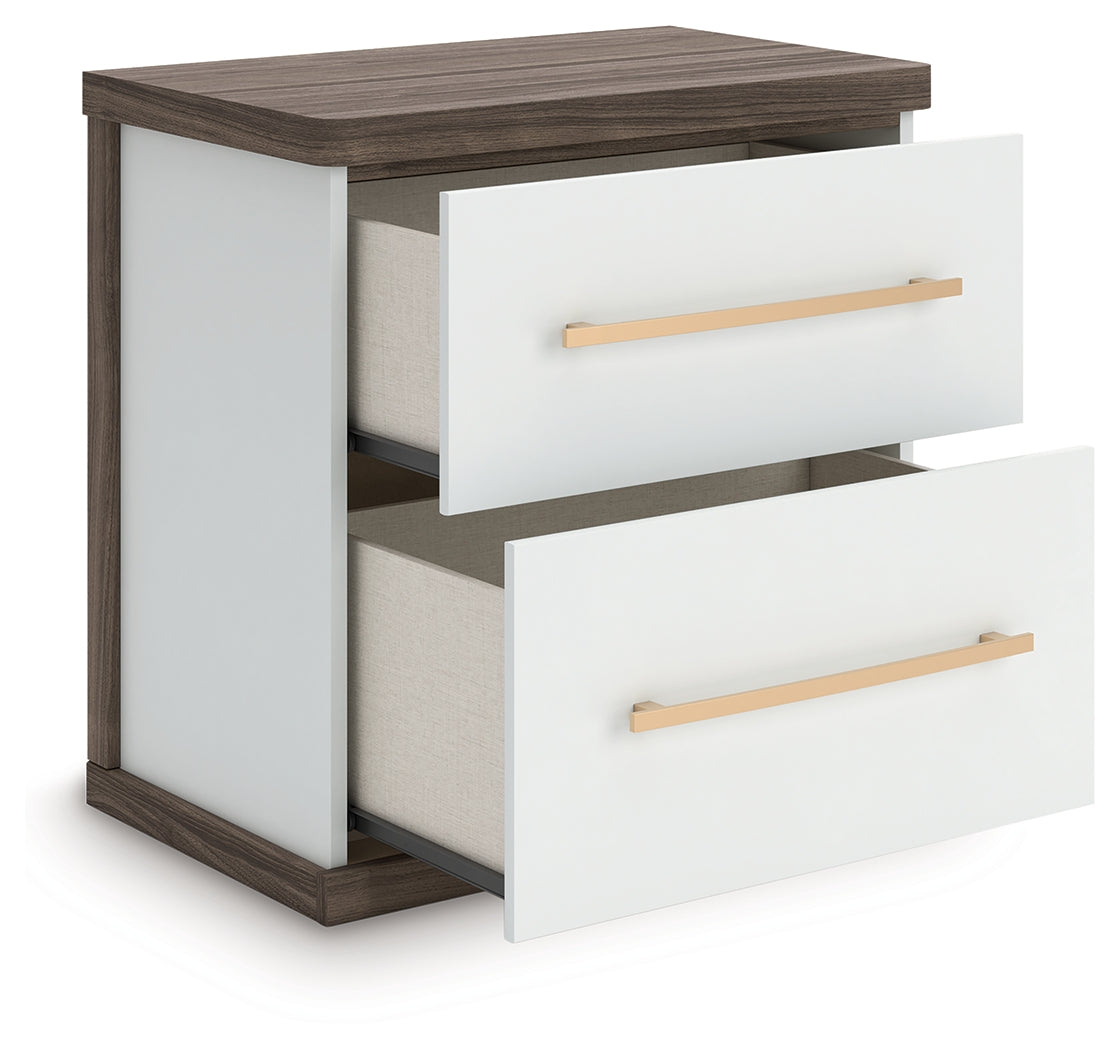 アトリエgg ホワイトレザーリード ゴールド金具付き Socalle 6 Drawer Dresser | Ashley
