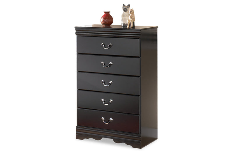 Huey Vineyard Chest - Tampa Furniture Outlet