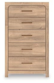 Tampa Furniture Outlet - Ashley Furniture - Kinlanni Bedroom - Five Drawer Chest / Tan - PCB1360-46