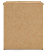 Maystonna Bedroom - Tampa Furniture Outlet