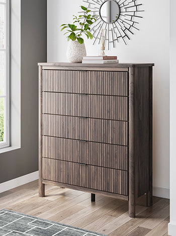 Pamytta Bedroom - Tampa Furniture Outlet