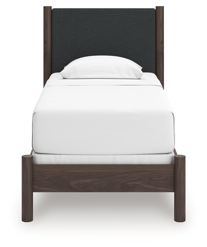 Pamytta Bedroom - Tampa Furniture Outlet