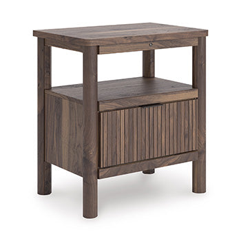 Pamytta Bedroom - Tampa Furniture Outlet