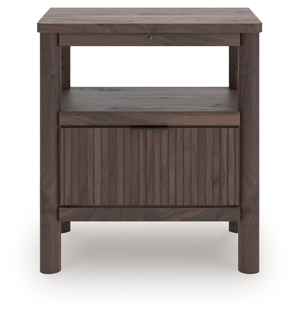Pamytta Bedroom - Tampa Furniture Outlet