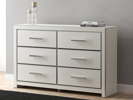 Tampa Furniture Outlet - Ashley Furniture - Zuraleus Bedroom - Six Drawer Dresser / White - PCB3381-31
