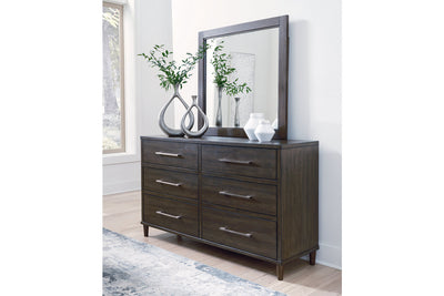 Wittland Dresser and Mirror - Tampa Furniture Outlet