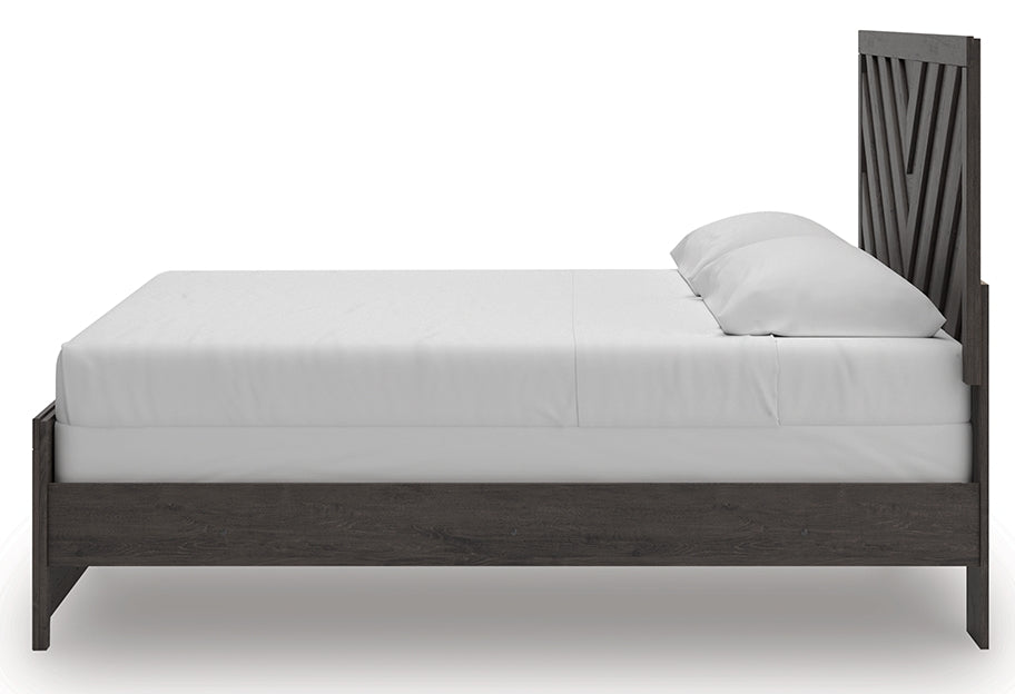 Prendonea King Panel Bed, Dresser and 2 Nightstands - Tampa Furniture Outlet