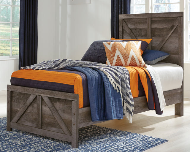 Tampa Furniture Outlet - Ashley Furniture - Wynnlow Bedroom - Queen Upholstered Poster Bed / Gray - B440B7