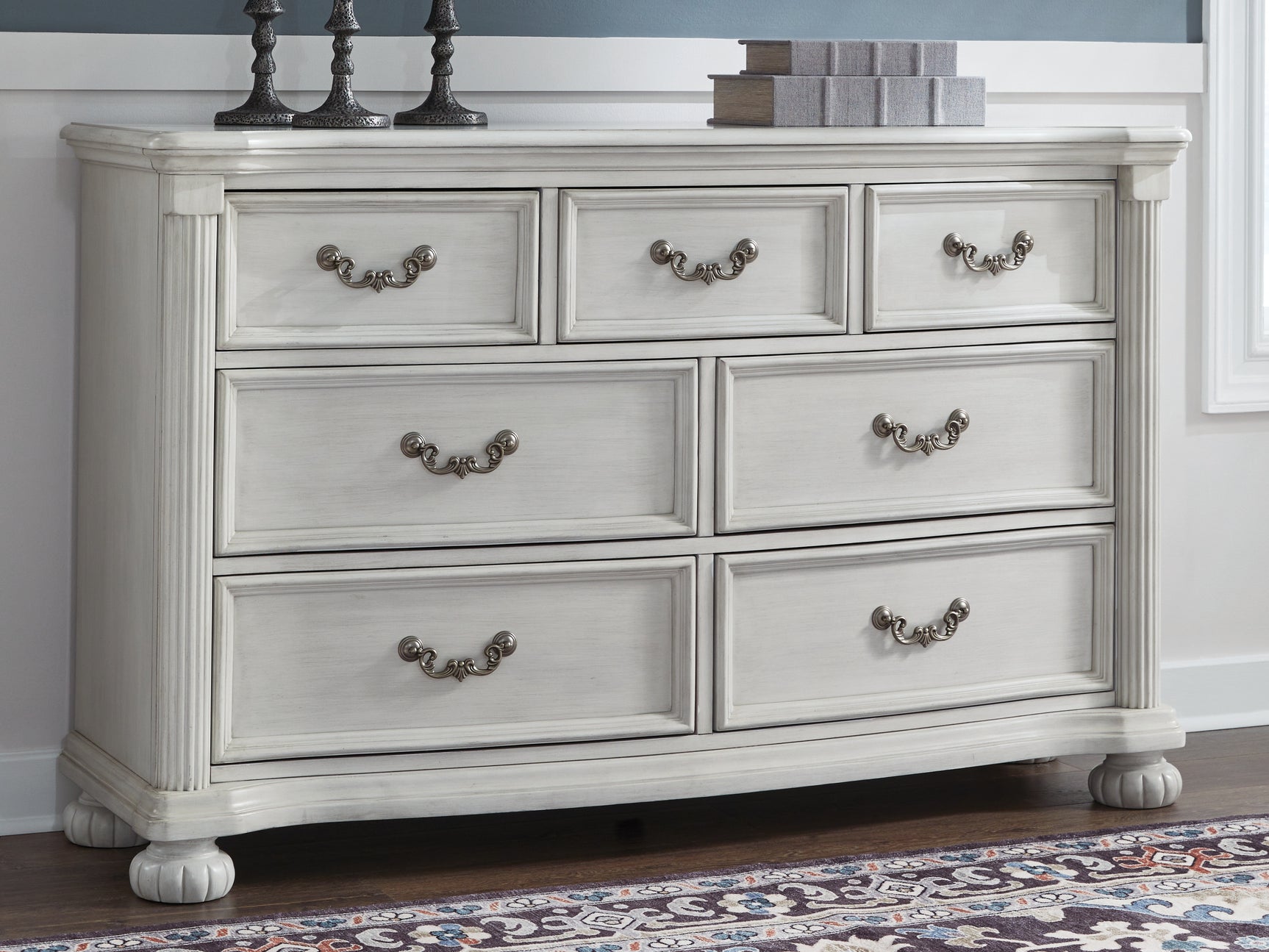Tampa Furniture Outlet - Ashley Furniture - Montelaine Bedroom - Dresser / Antique White - B795-31