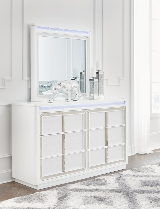 Tampa Furniture Outlet - Ashley Furniture - Chalanna Bedroom - Dresser / White - B822-31