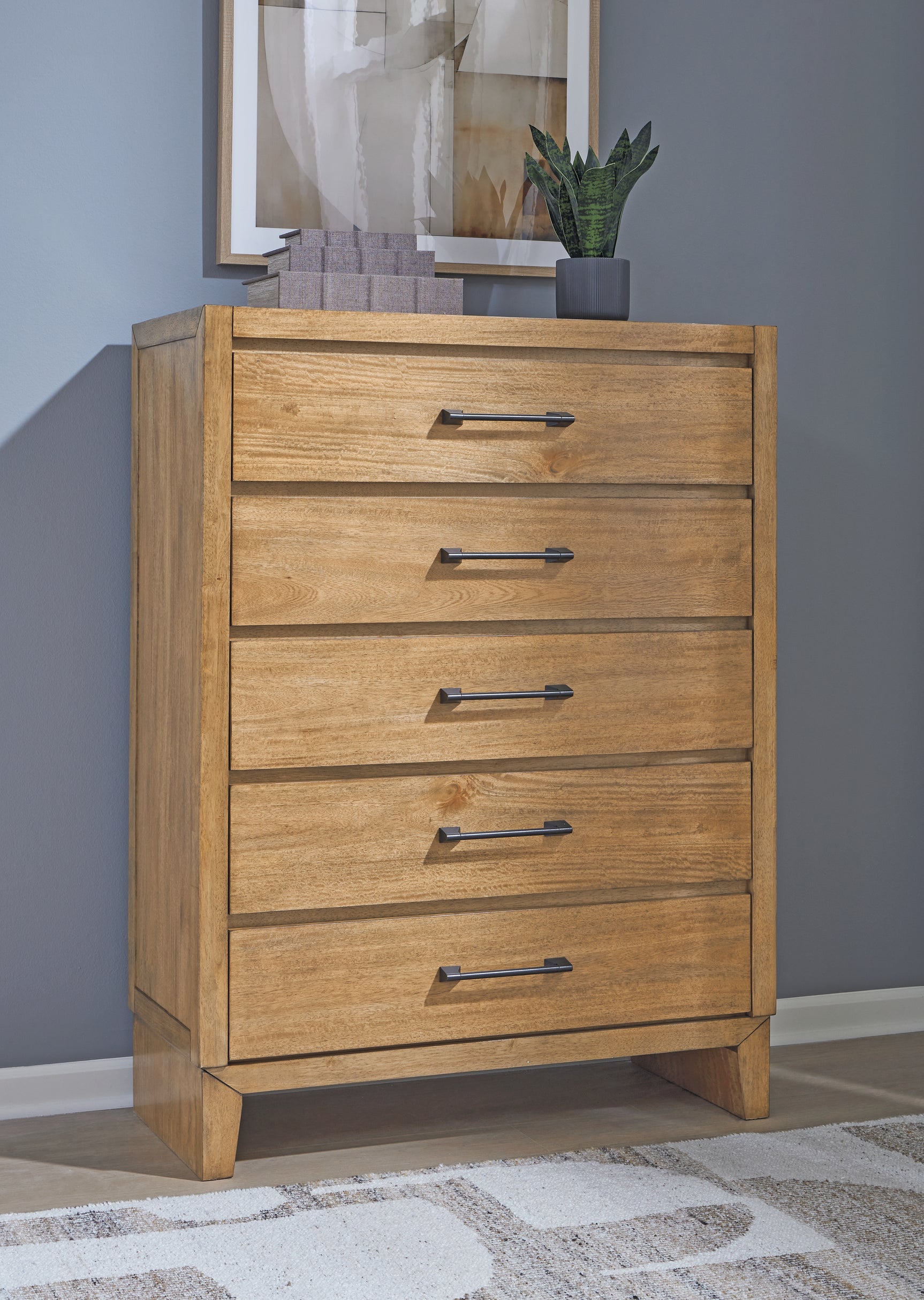 Tampa Furniture Outlet - Ashley Furniture - Sherbana Bedroom - Five Drawer Chest / Light Brown - B833-46