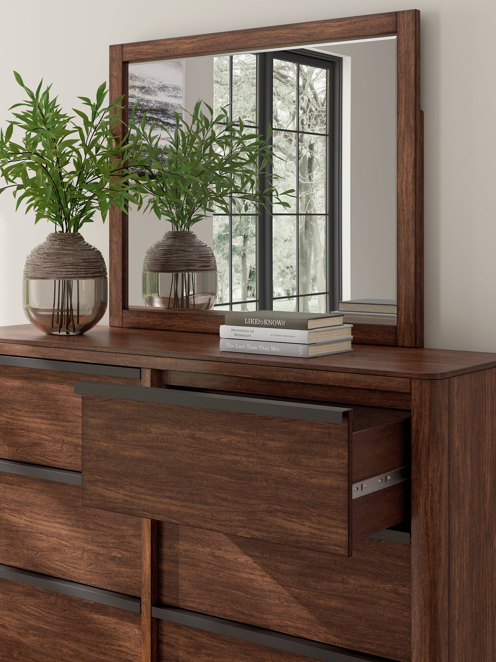 Dilenno Bedroom - Tampa Furniture Outlet