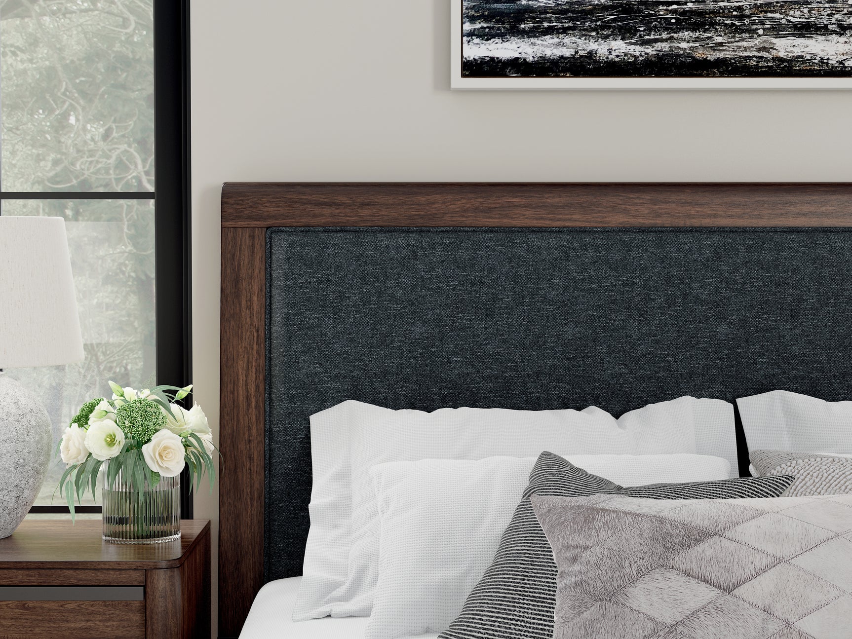 Dilenno Bedroom