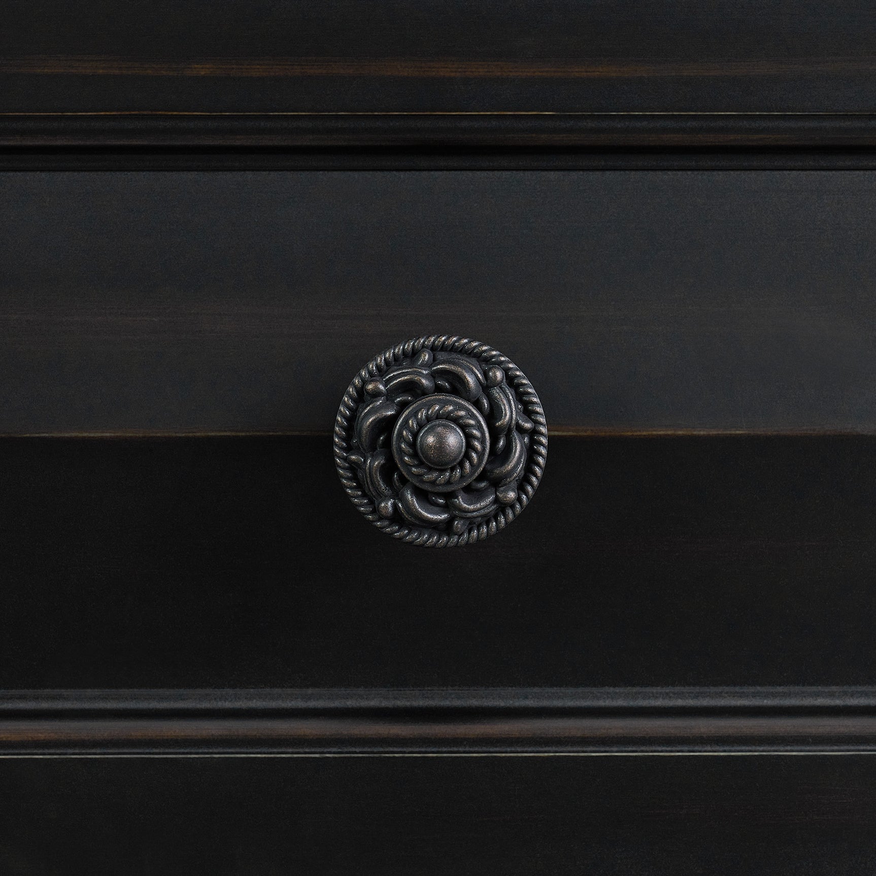 Bridgestone Dresser and Mirror Set in Black