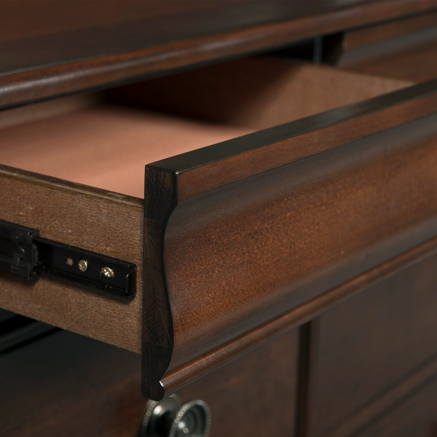 Cameron Cherry Dresser & Mirror Set - Tampa Furniture Outlet
